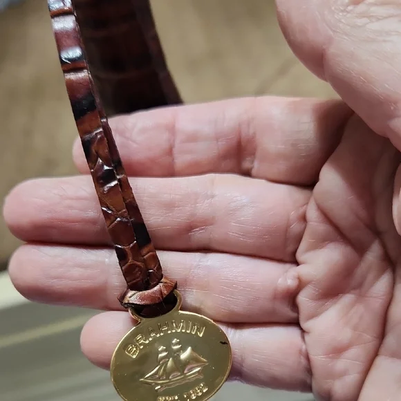 Brahmin Croc-Embossed Shoulder Bag in Rich Brown - Picture 8 of 13